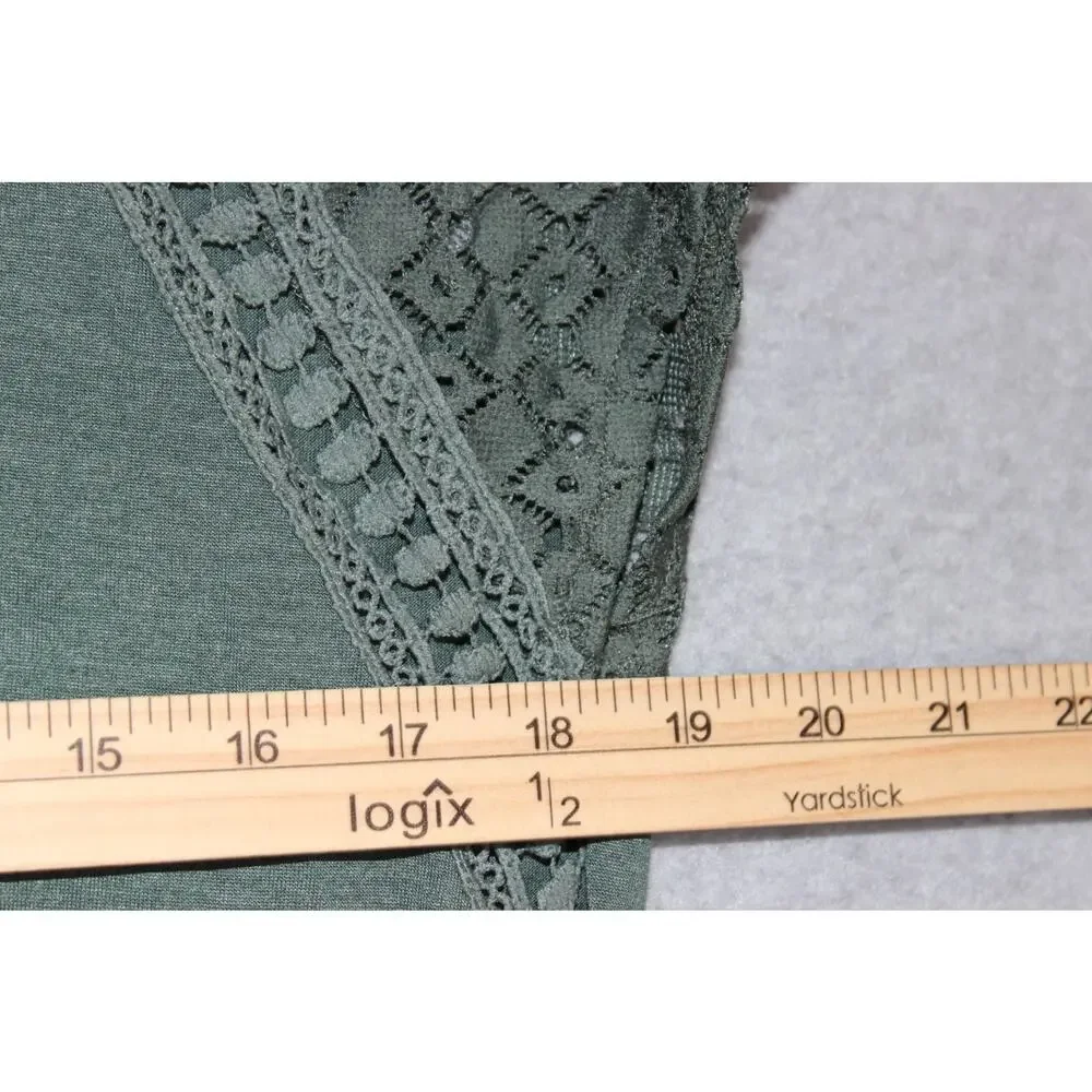 Shein‎ Frenchy Green  SS Crew Neck Medium NWT - Picture 5 of 5